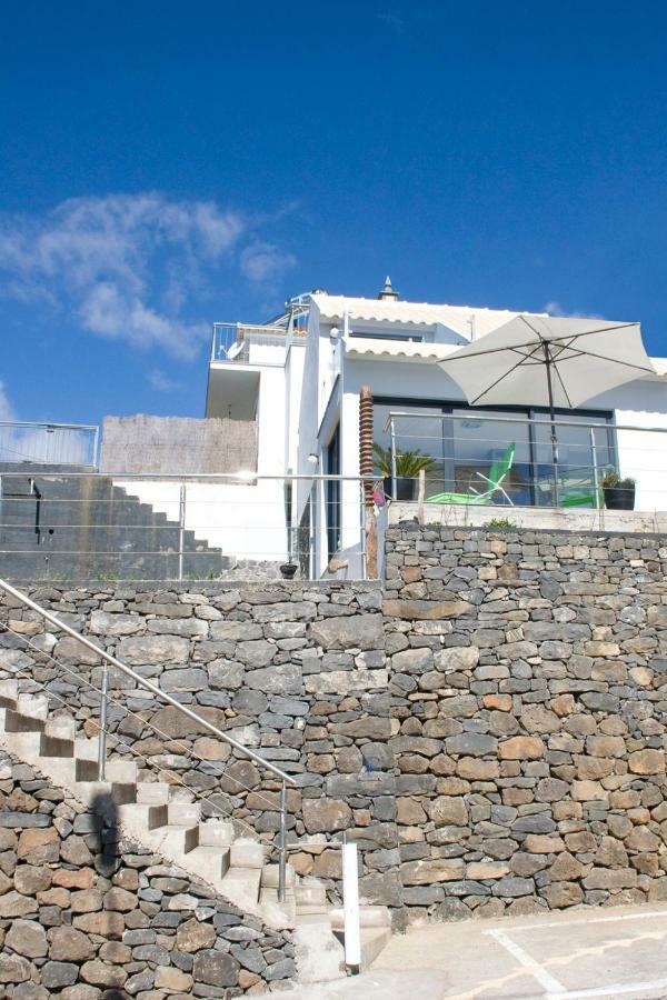 Crystal House Villa Calheta  Bagian luar foto